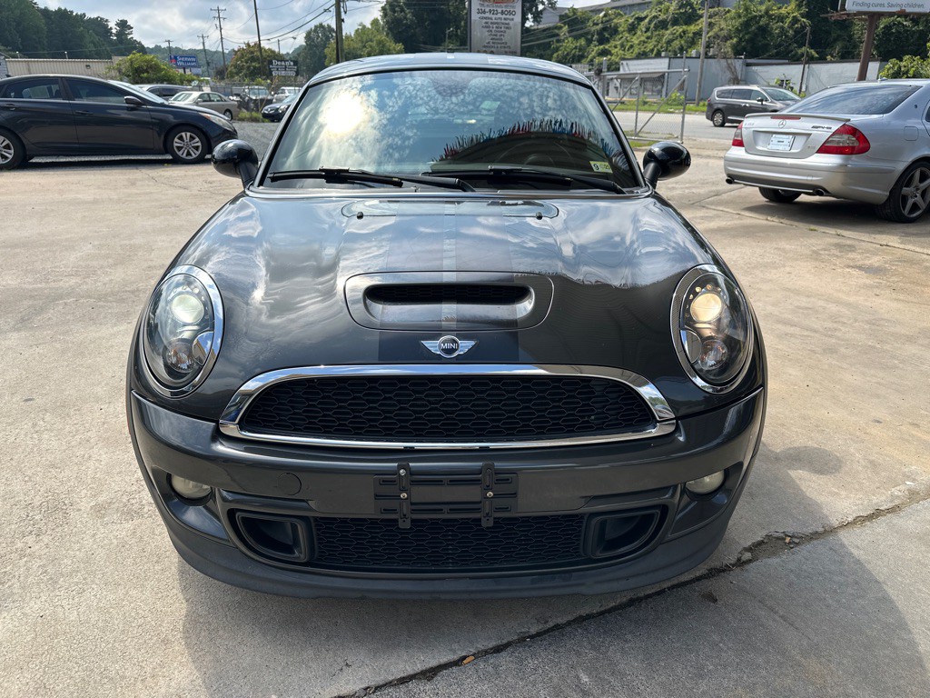 2013 MINI Cooper Image 3