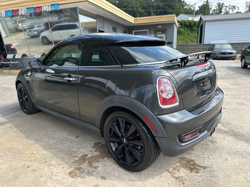 2013 MINI Cooper Image 9