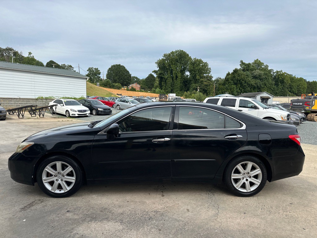 2007 Lexus ES Image 2