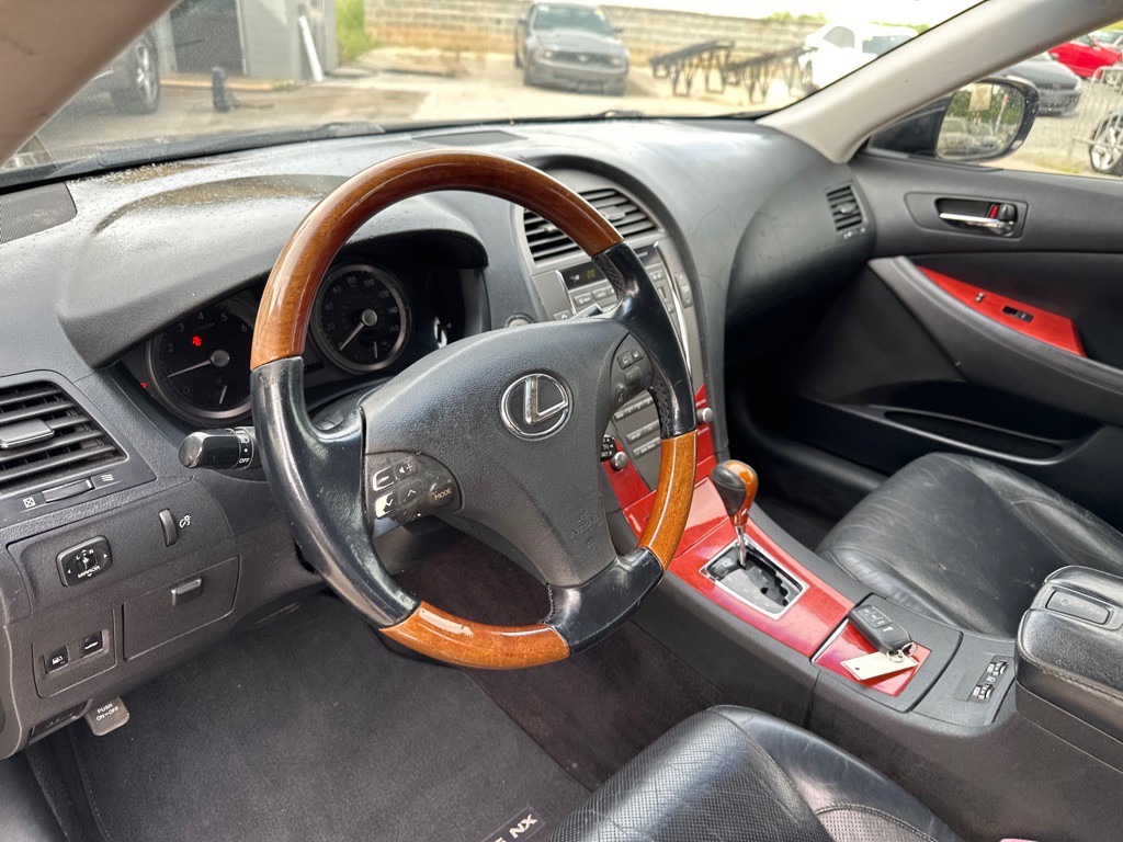 2007 Lexus ES Image 12