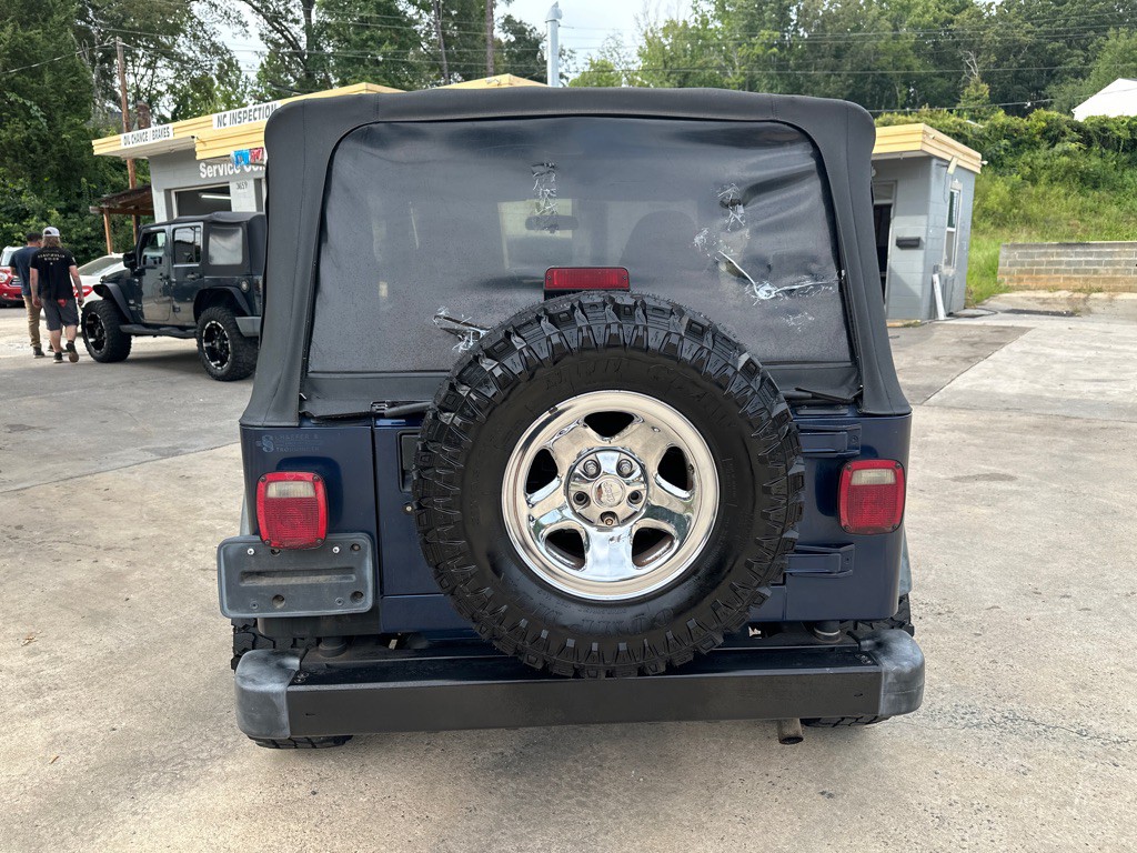 2002 Jeep Wrangler Image 7
