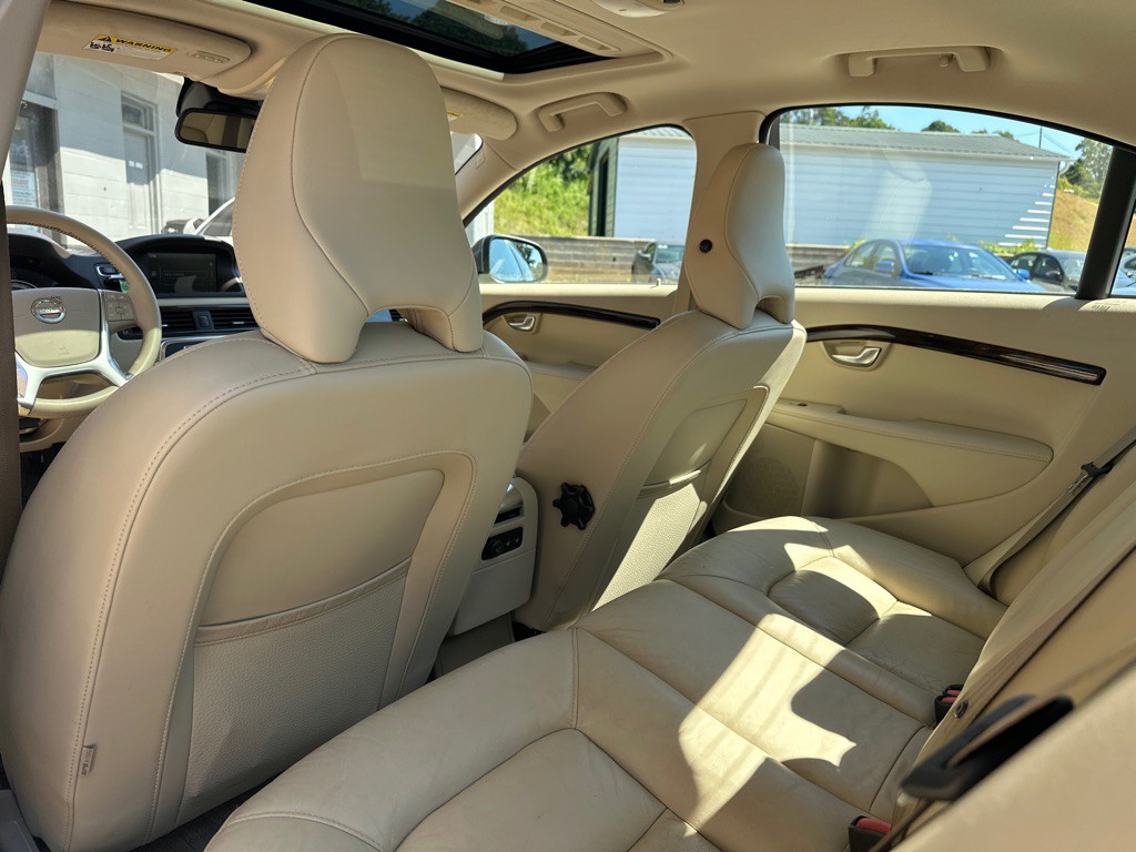 2012 Volvo S80 Image 17