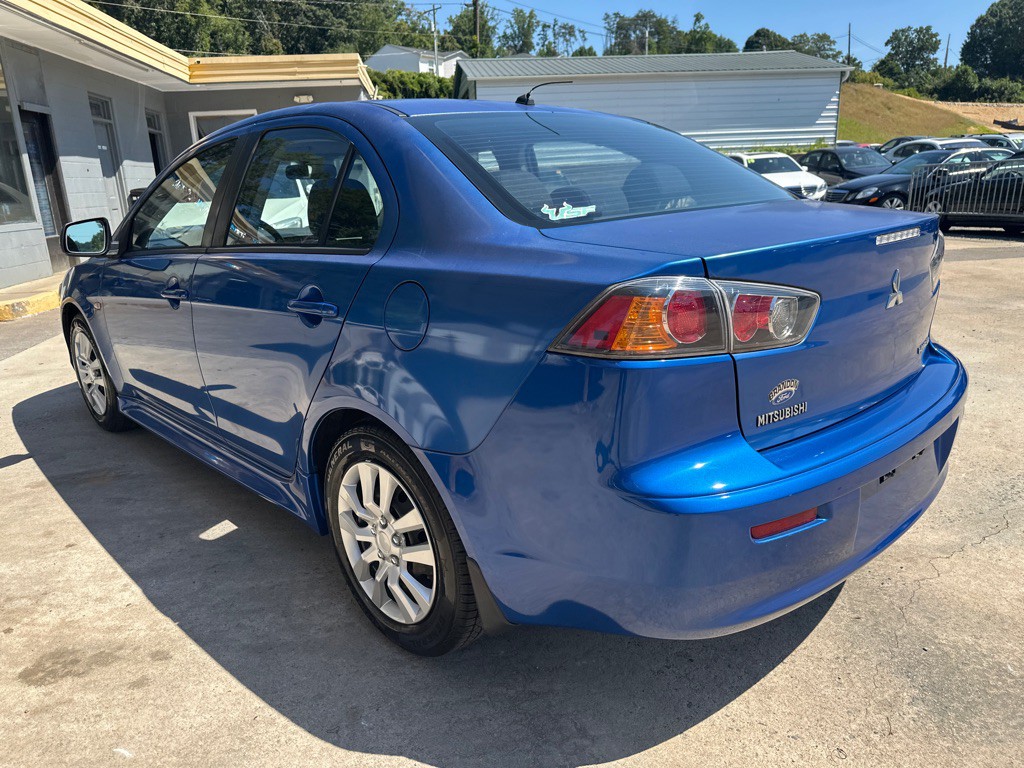 2012 Mitsubishi Lancer Image 8