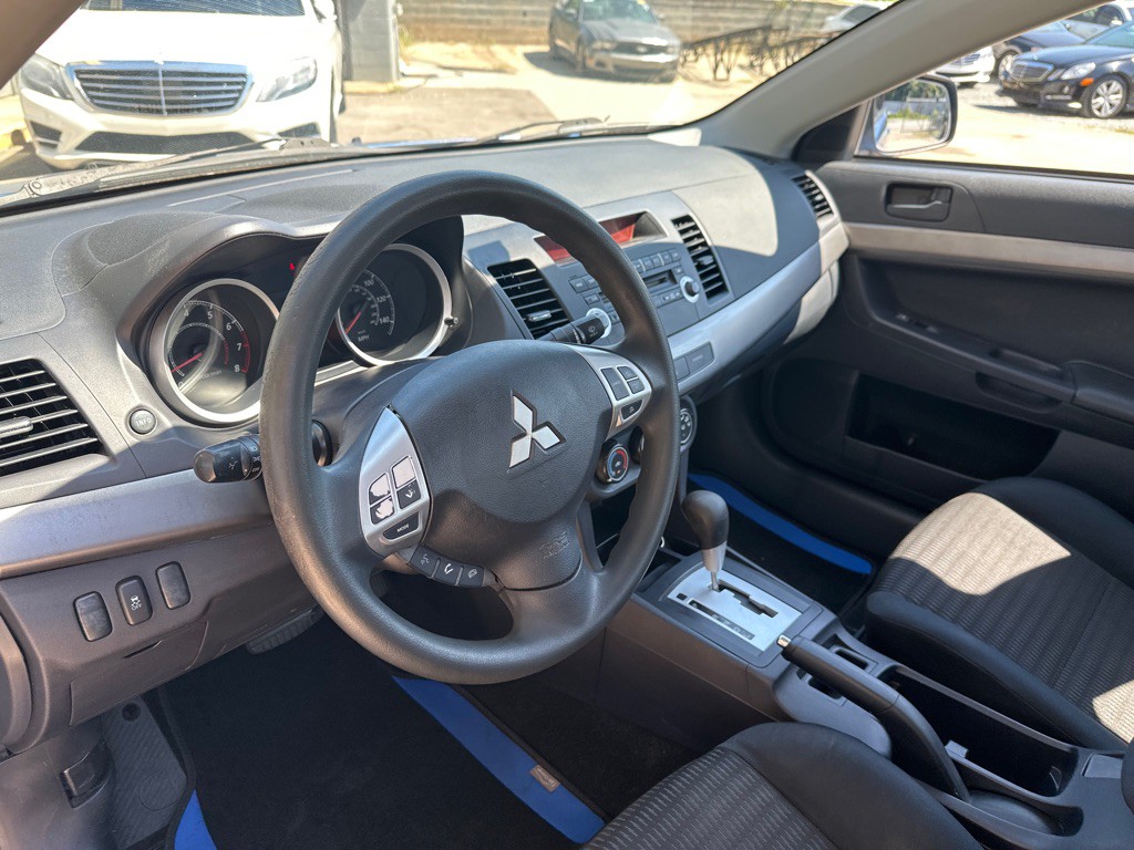 2012 Mitsubishi Lancer Image 11