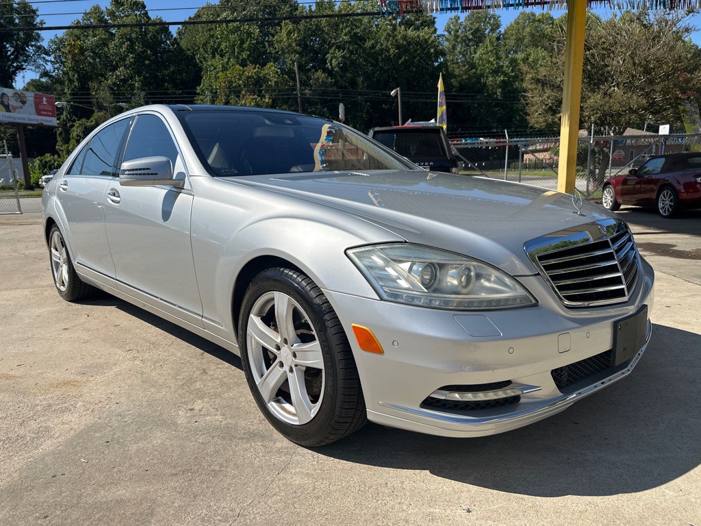 2013 Mercedes-Benz S-Class Image 4