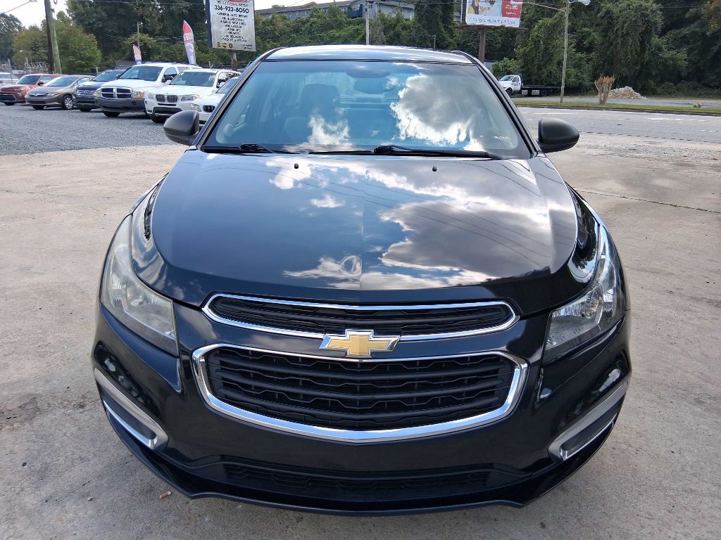 2015 Chevrolet Cruze Image 3