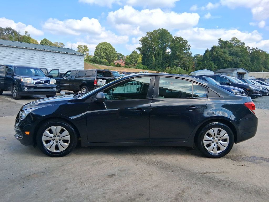 2015 Chevrolet Cruze Image 5