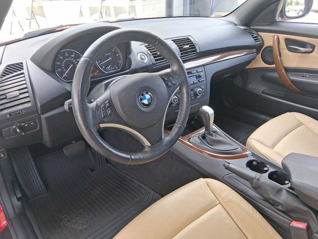 2011 BMW 1 Series Image 11