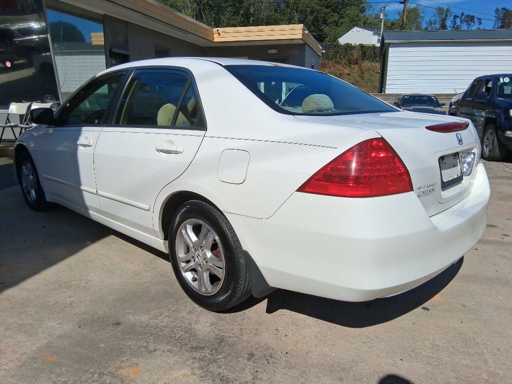2007 Honda Accord Image 9