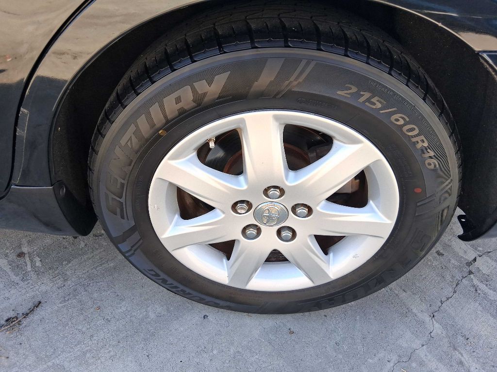 2007 Toyota Camry Image 11