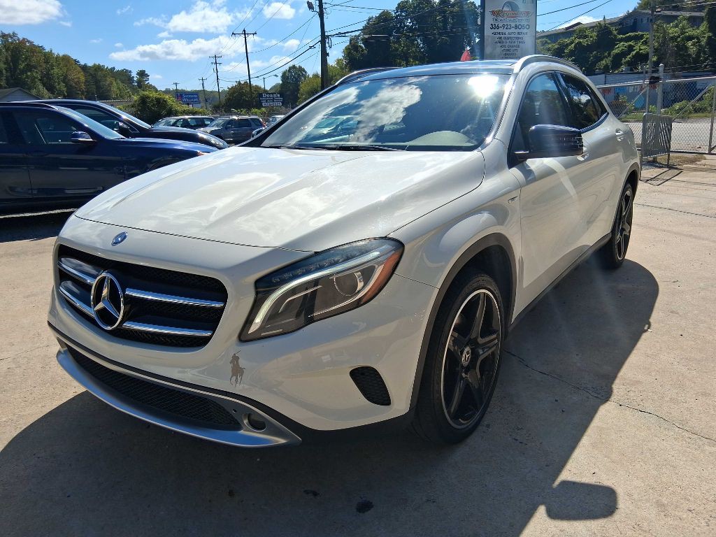 2015 Mercedes-Benz GLA-Class Image 1
