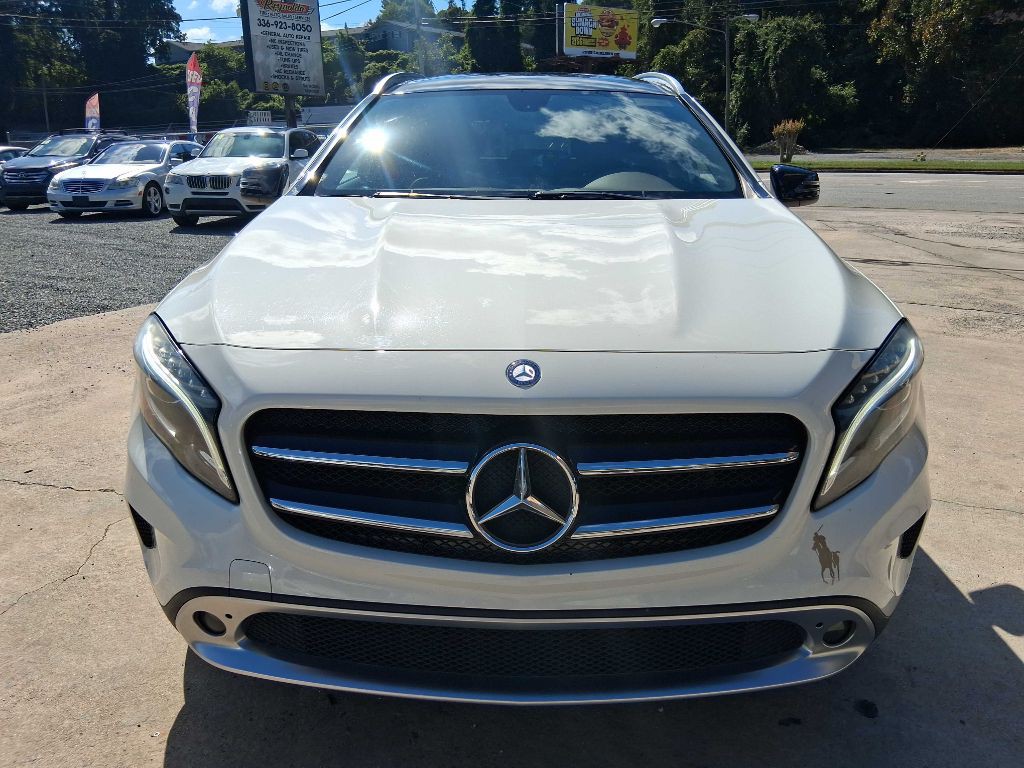 2015 Mercedes-Benz GLA-Class Image 2