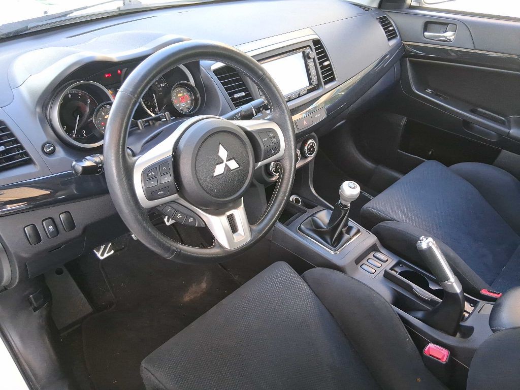 2014 Mitsubishi Lancer Image 20