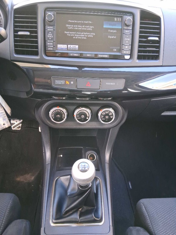 2014 Mitsubishi Lancer Image 22