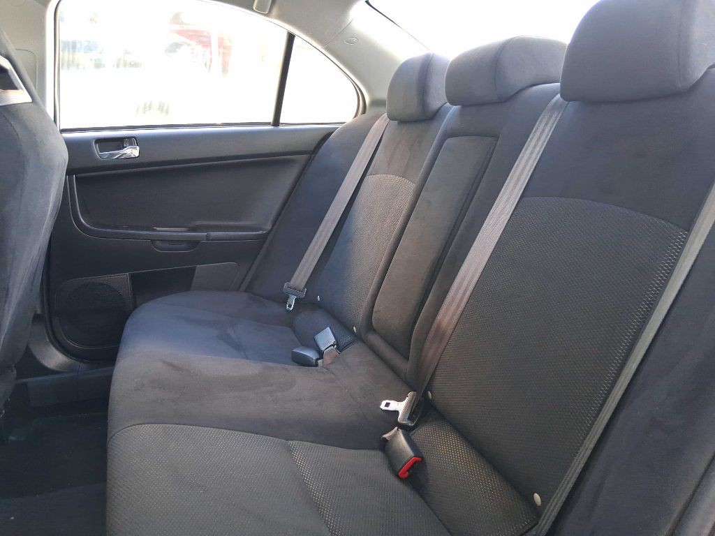 2014 Mitsubishi Lancer Image 29