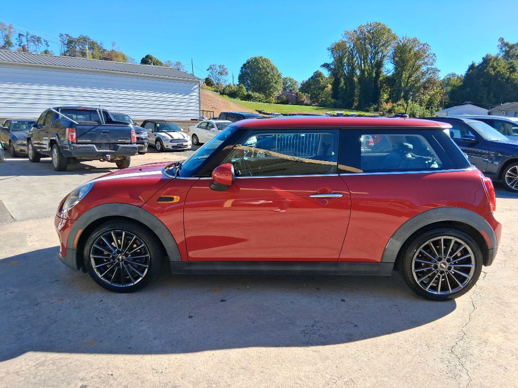 2014 MINI Cooper Image 4