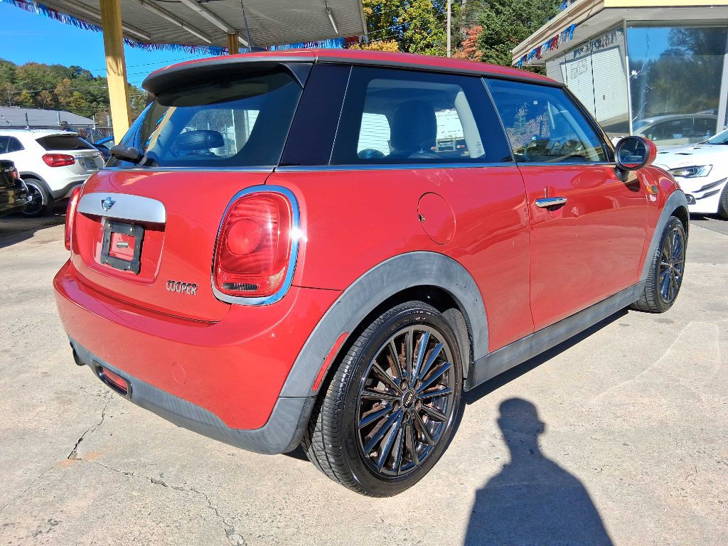 2014 MINI Cooper Image 7