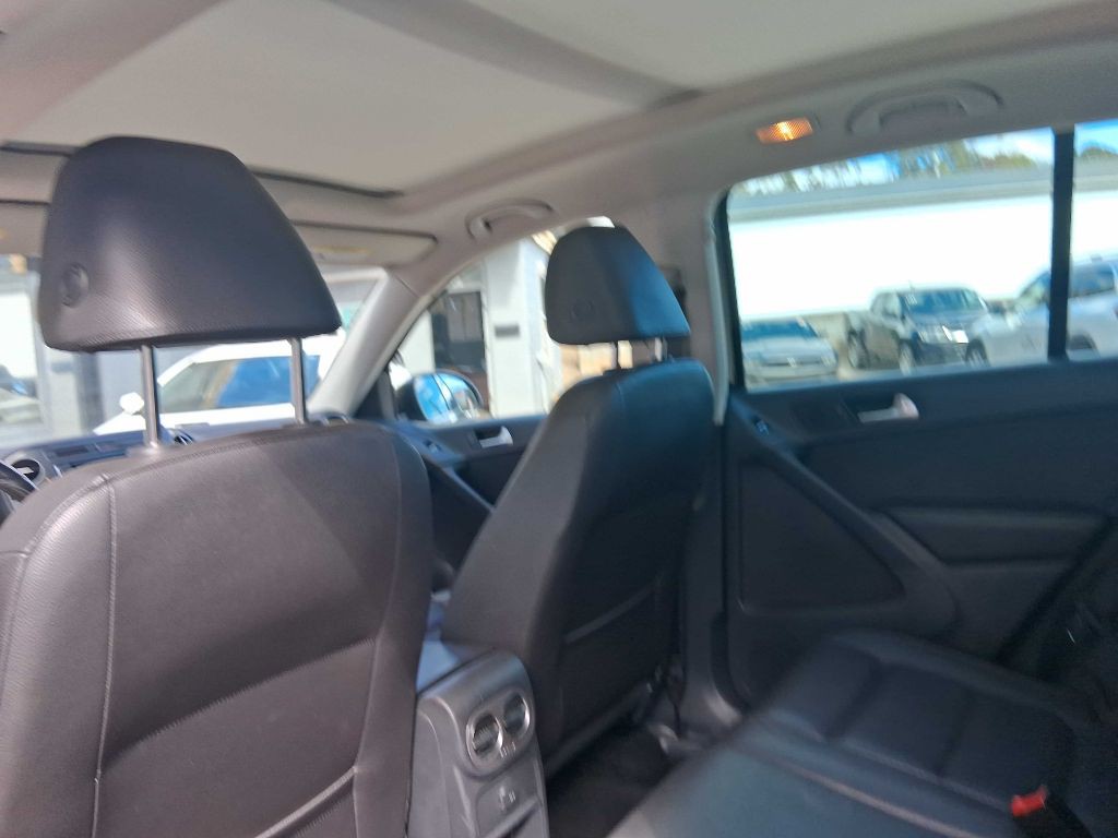 2017 Volkswagen Tiguan Image 15