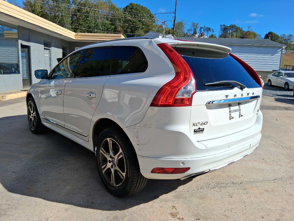 2015 Volvo XC60 Image 8