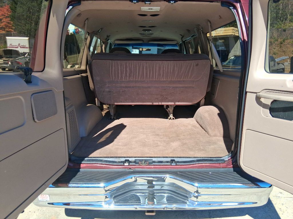 1995 Ford Econoline Image 8