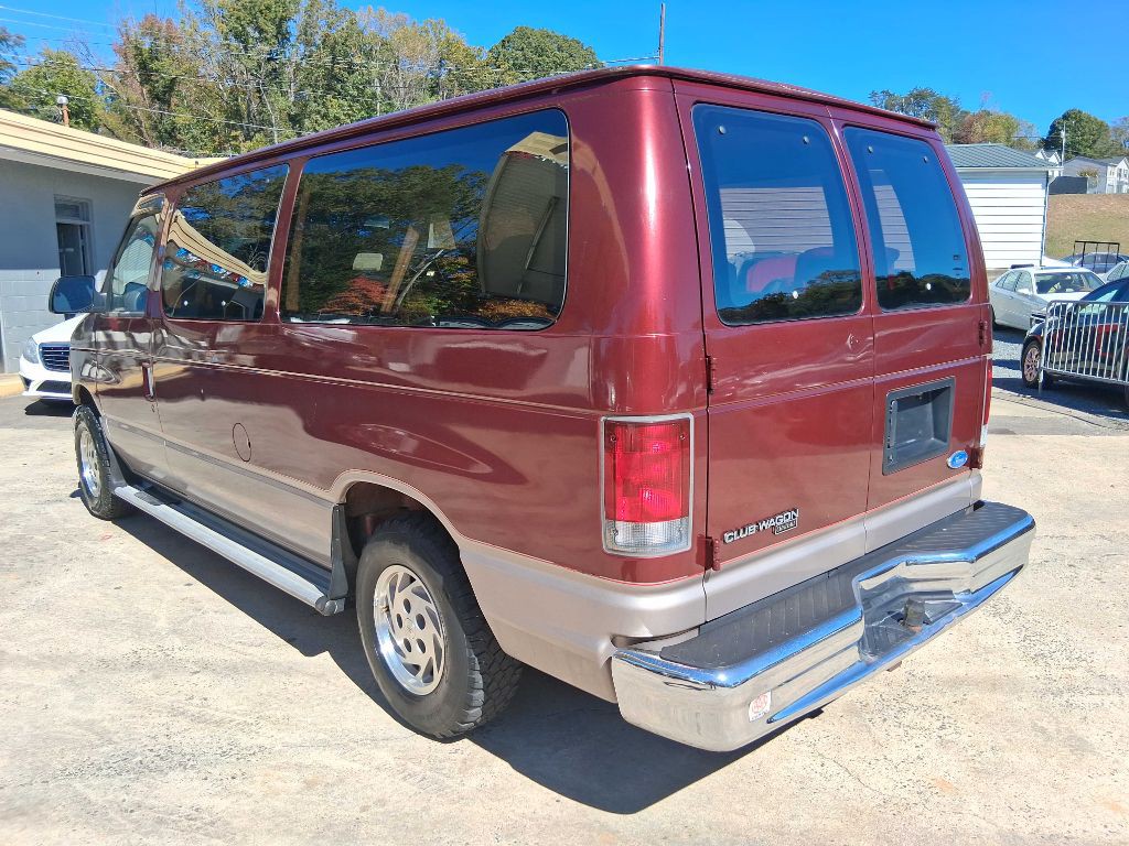 1995 Ford Econoline Image 10