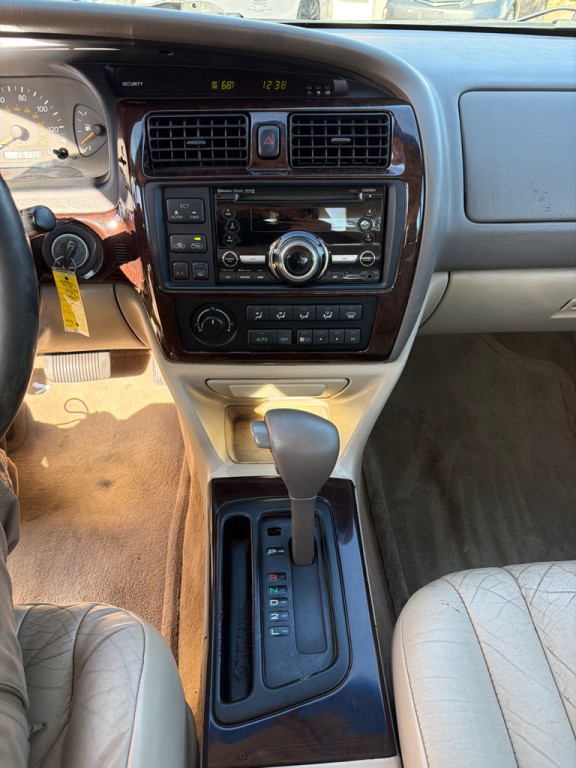 1999 Toyota Avalon Image 11