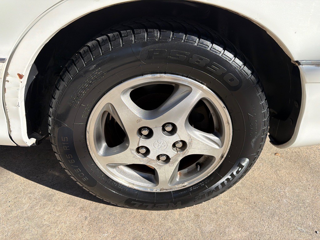 1999 Toyota Avalon Image 13