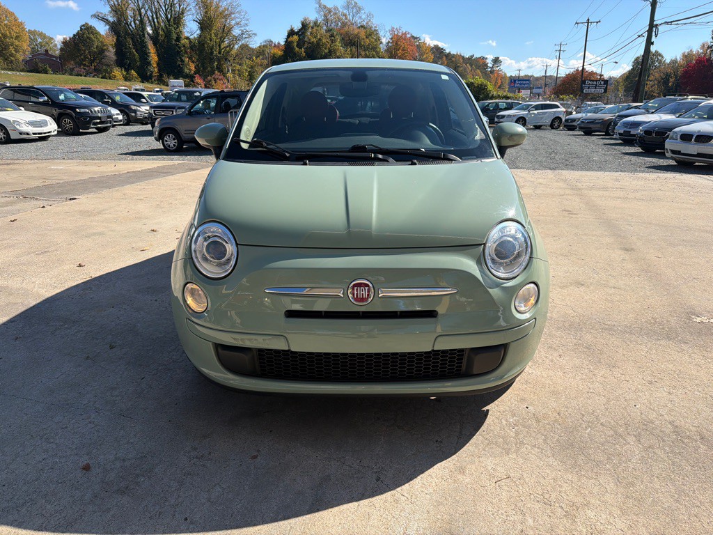2017 FIAT 500 Image 2