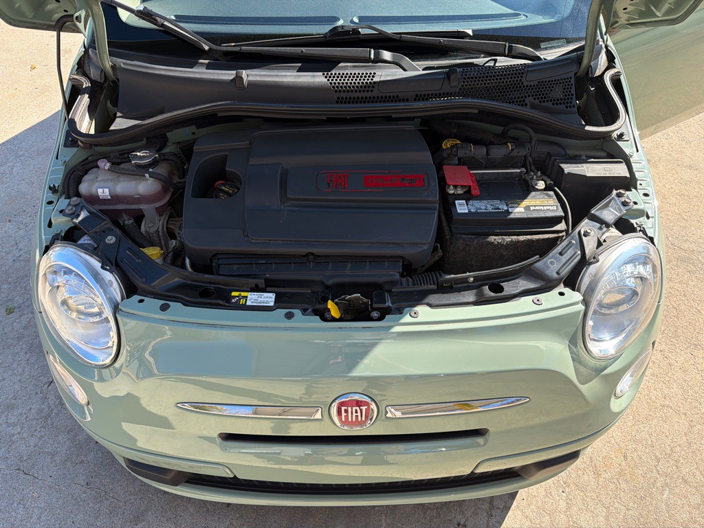 2017 FIAT 500 Image 15