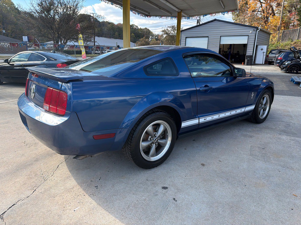 2007 Ford Mustang Image 5