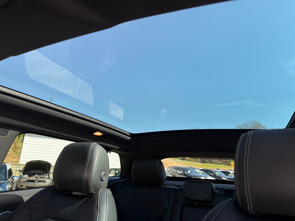 2017 Land Rover Range Rover Evoque Image 11