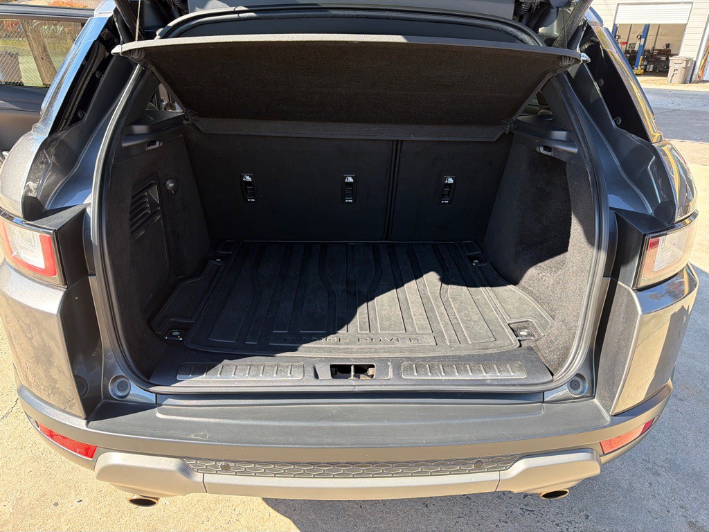 2017 Land Rover Range Rover Evoque Image 13