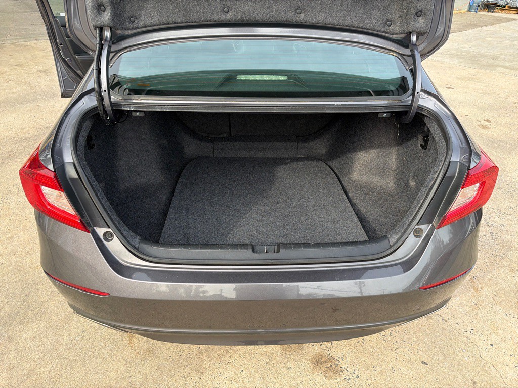 2019 Honda Accord Image 15