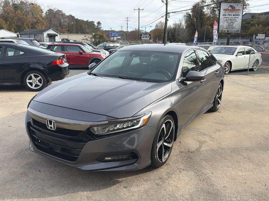 2019 Honda Accord Image 1