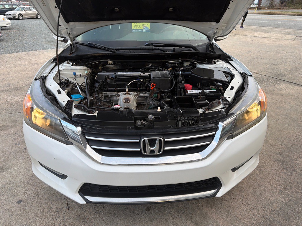 2014 Honda Accord Image 12