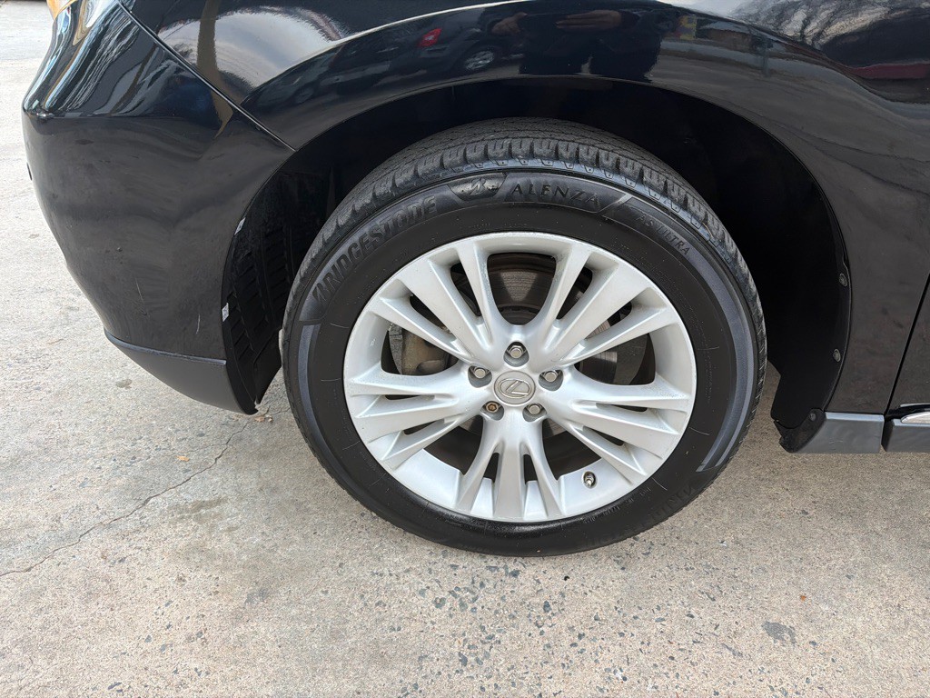 2011 Lexus RX Image 8