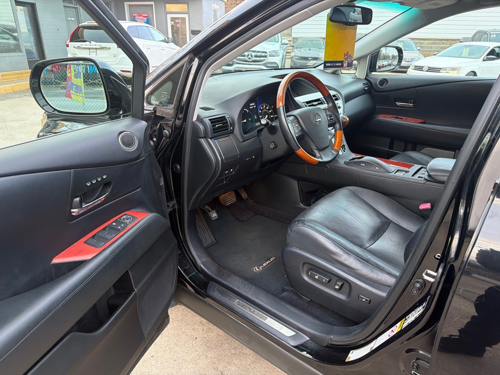 2011 Lexus RX Image 9
