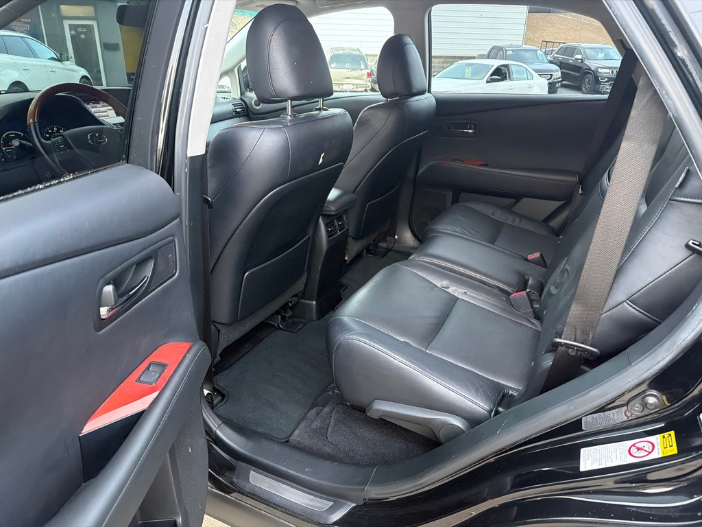 2011 Lexus RX Image 10