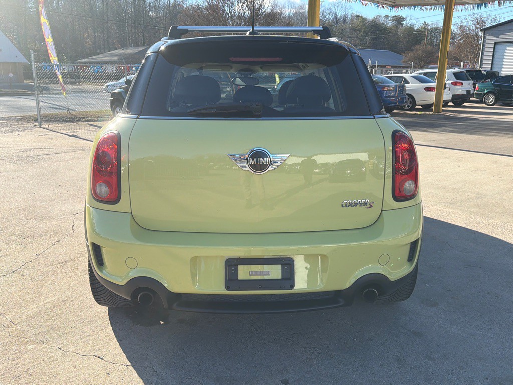 2012 MINI Cooper Image 6