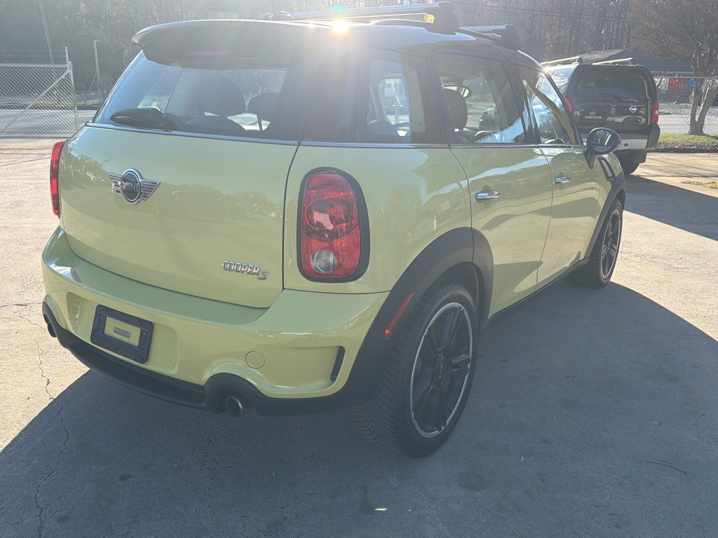 2012 MINI Cooper Image 7