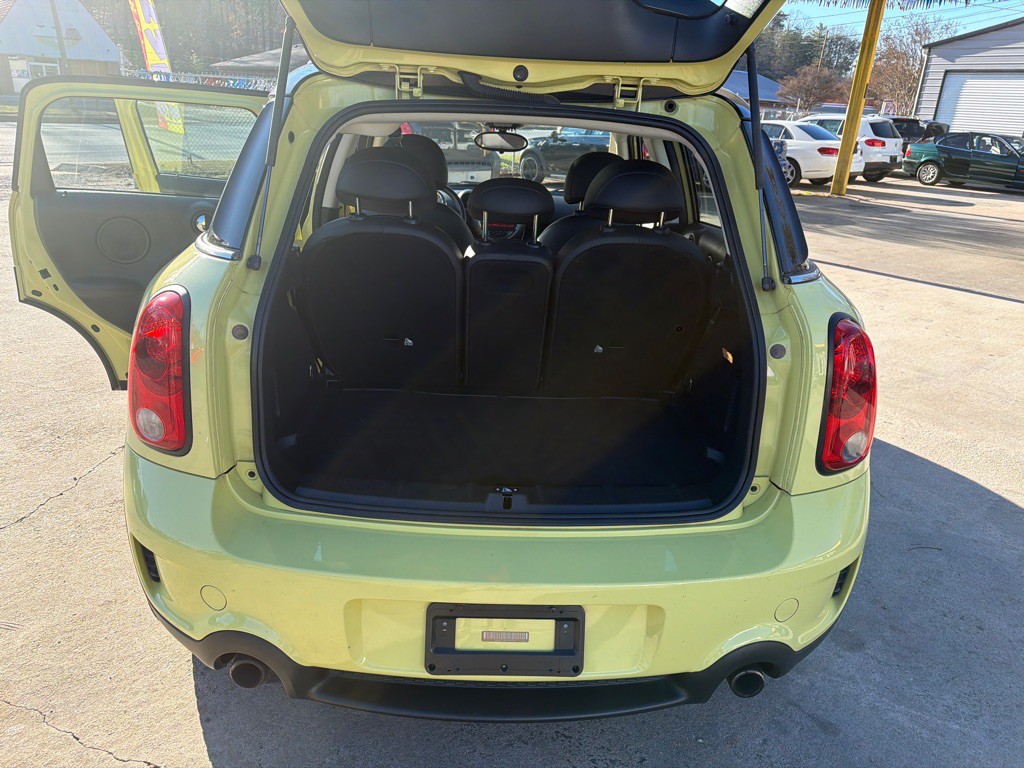 2012 MINI Cooper Image 11