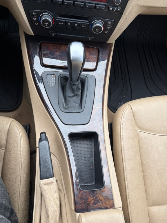 2008 BMW 3 Series Image 12