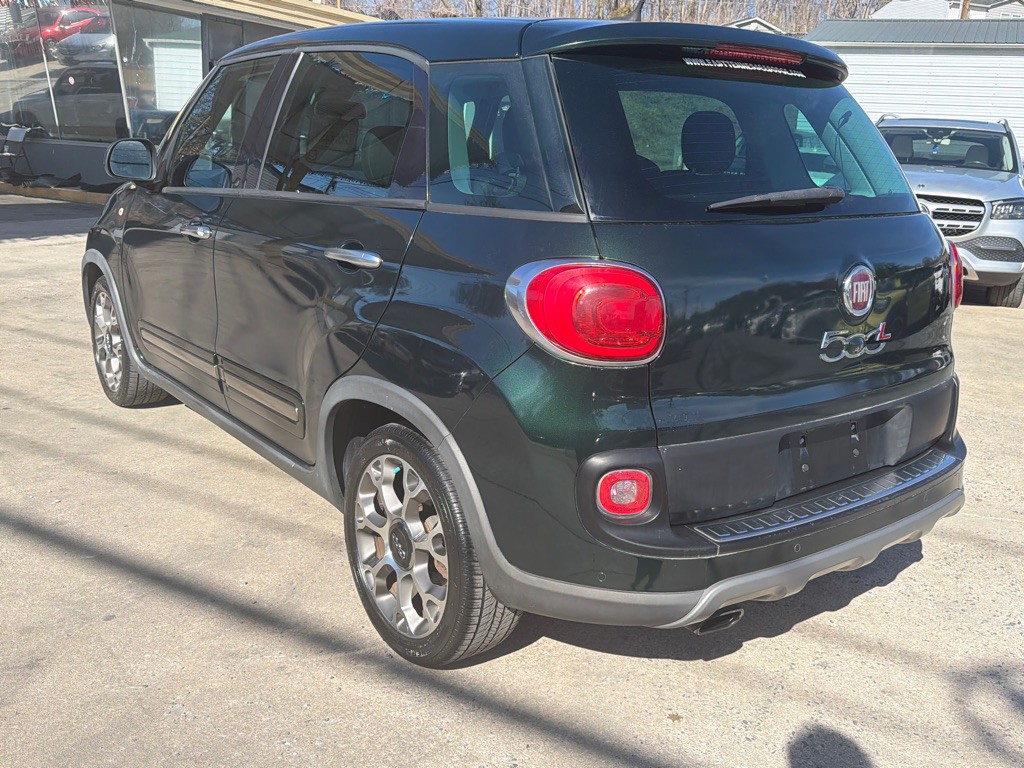 2014 FIAT 500L Image 5