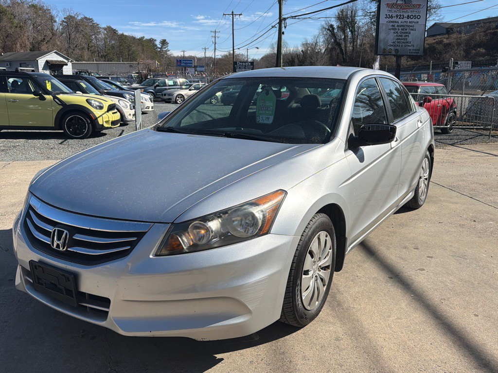 2012 Honda Accord Image 3