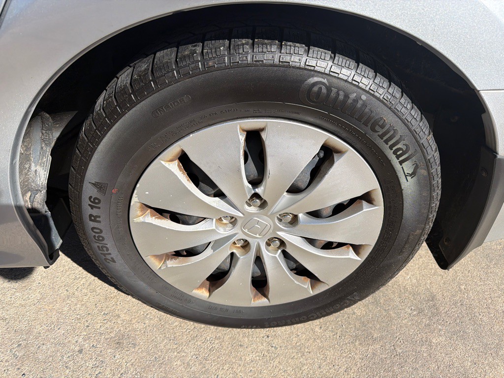 2012 Honda Accord Image 10