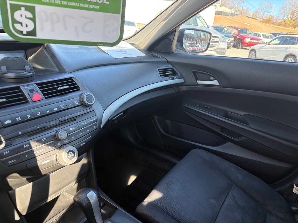 2012 Honda Accord Image 13