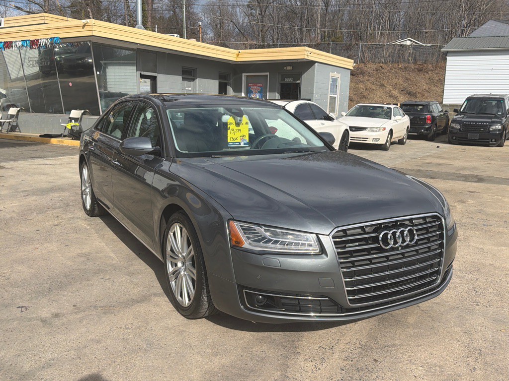 2015 Audi A8 Image 1