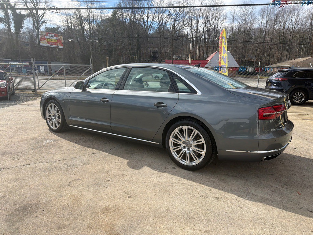 2015 Audi A8 Image 4