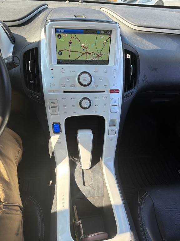 2012 Chevrolet Volt Image 14