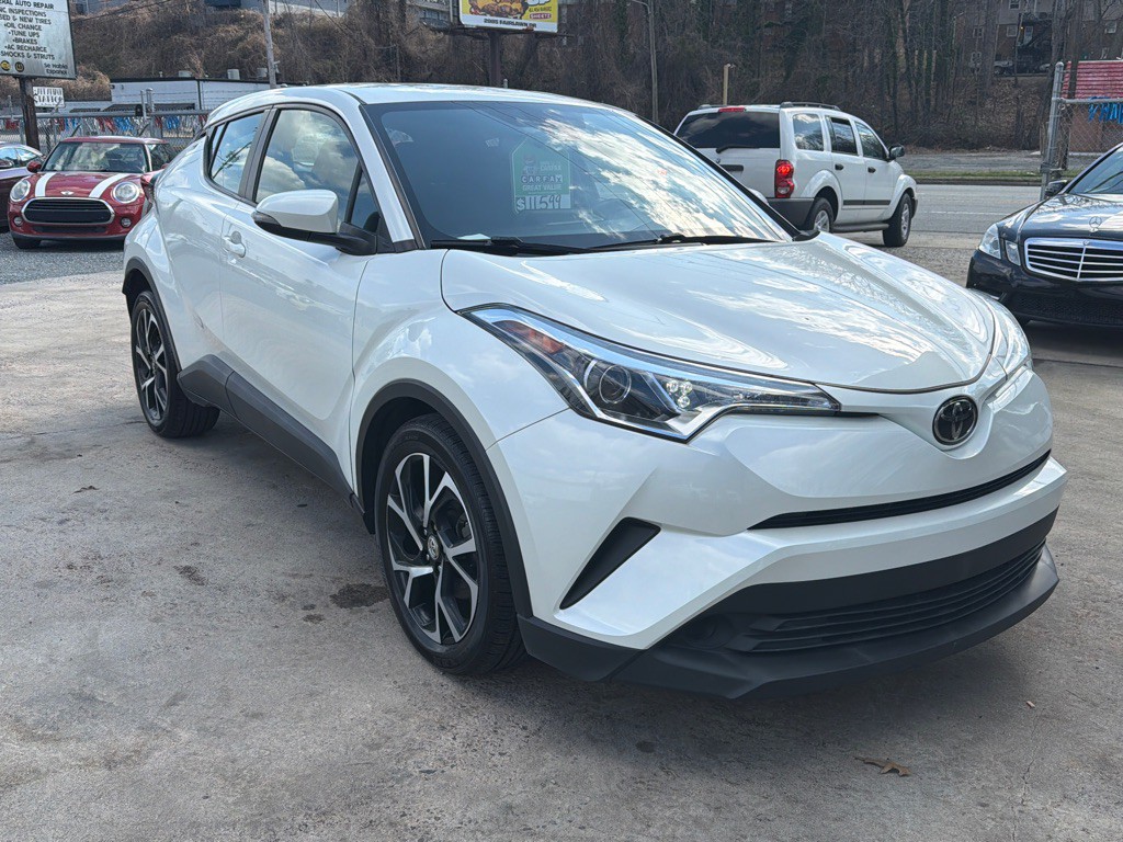 2018 Toyota C-HR Image 1